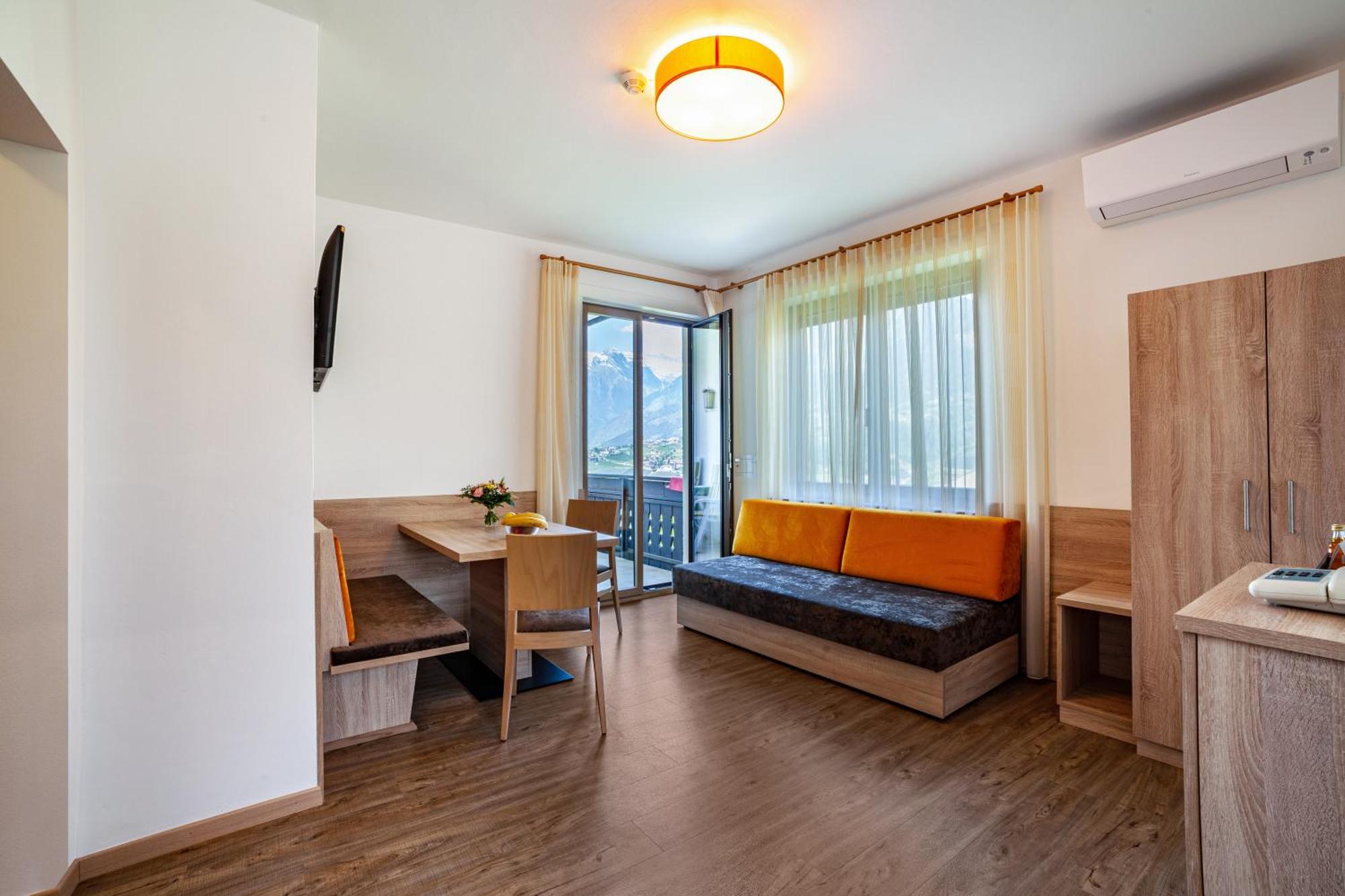 Hotel-Garni Appartement Gartenheim Schenna Luaran gambar